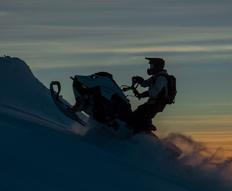 Summit Adrenaline 600R<br>E-TEC 154